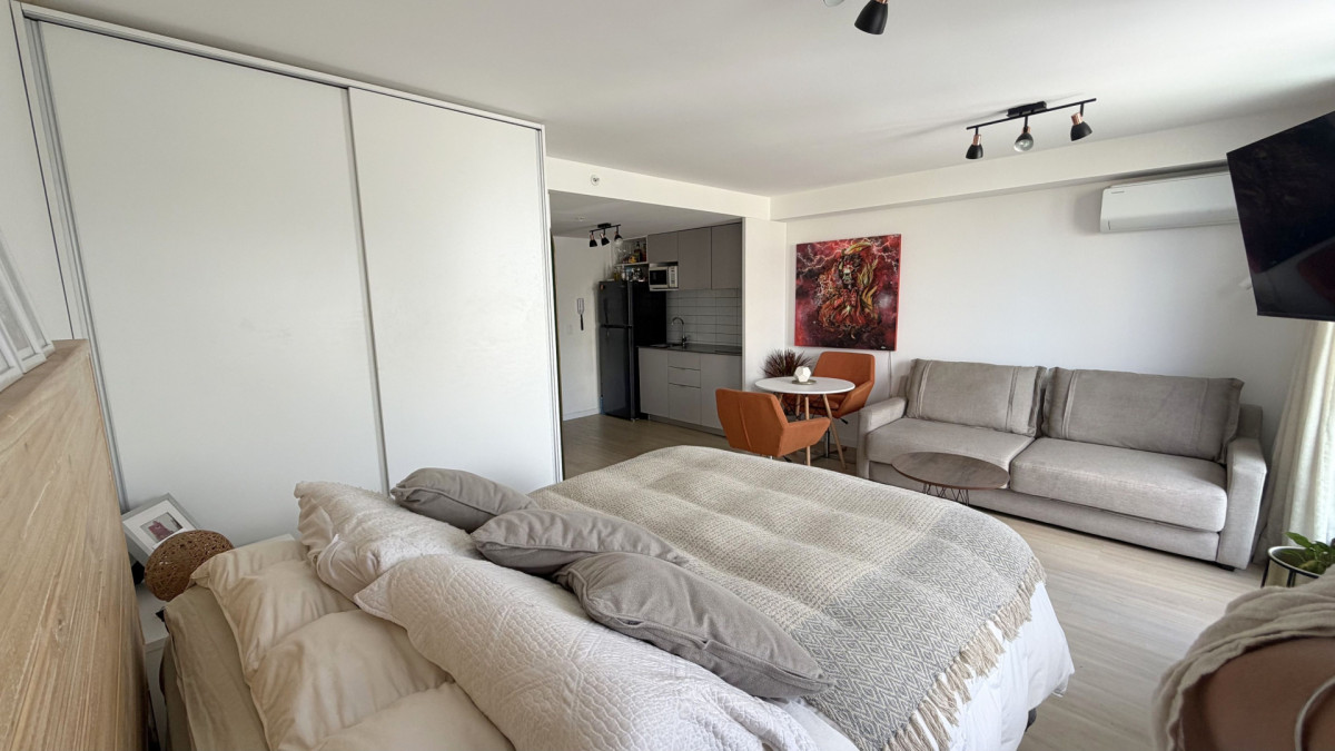 Apartamento ID.7 - MONOAMBIENTE AMOBLADO EN MALVÍN, BALCÓN, SEGURIDAD 24 HS - CERCA DE LA RAMBLA