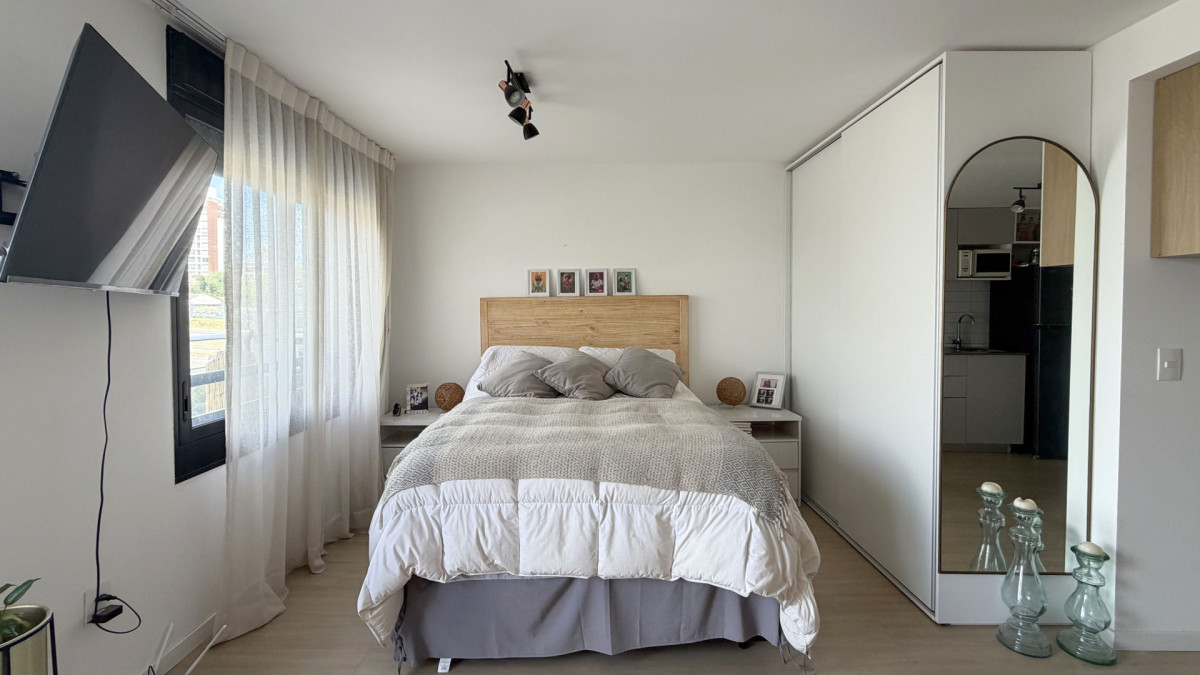 Apartamento ID.7 - MONOAMBIENTE AMOBLADO EN MALVÍN, BALCÓN, SEGURIDAD 24 HS - CERCA DE LA RAMBLA