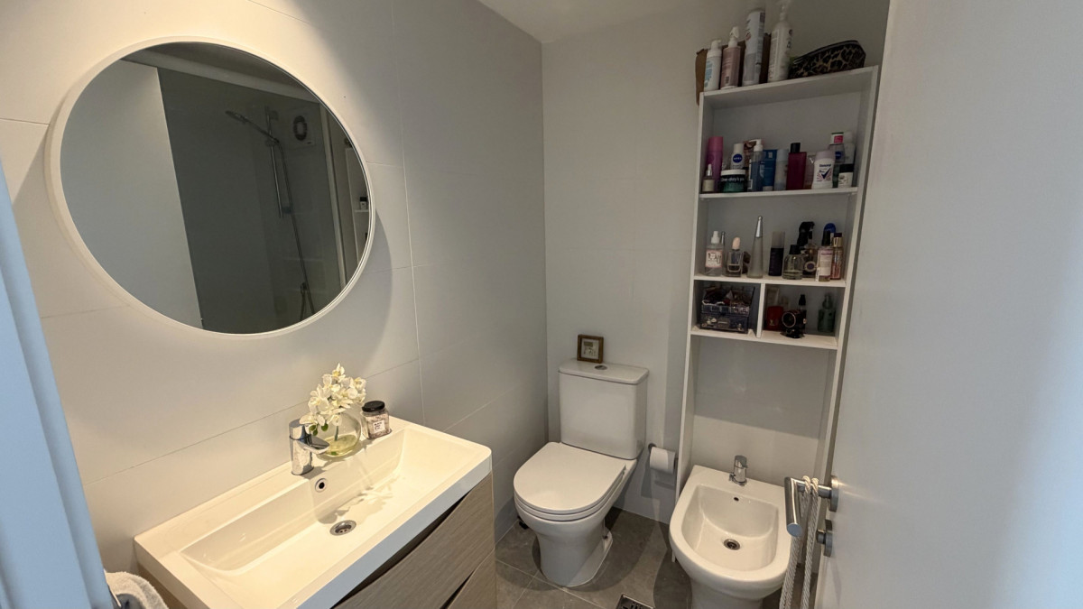 Apartamento ID.7 - MONOAMBIENTE AMOBLADO EN MALVÍN, BALCÓN, SEGURIDAD 24 HS - CERCA DE LA RAMBLA