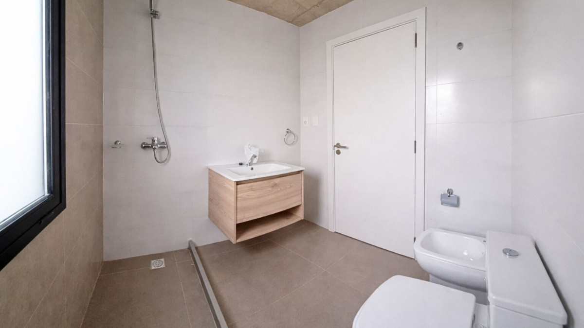 Casa ID.8 - Venta Casa a estrenar en Lagomar 2 dorm cochera y patio Ley 18.795