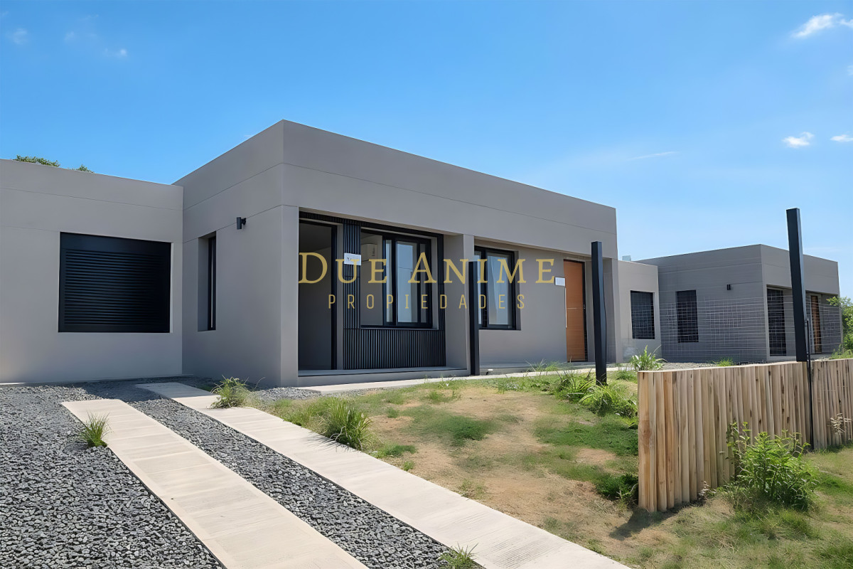 Casa ID.9 - Venta Última casa a estrenar 3 dorm Lagomar Ley 18.795 cochera y patio