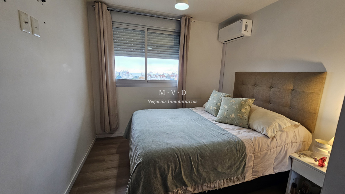 Apartamento ID.14 - Apartamento de 1 D con terraza y garaje, piso alto, vista muy despejada