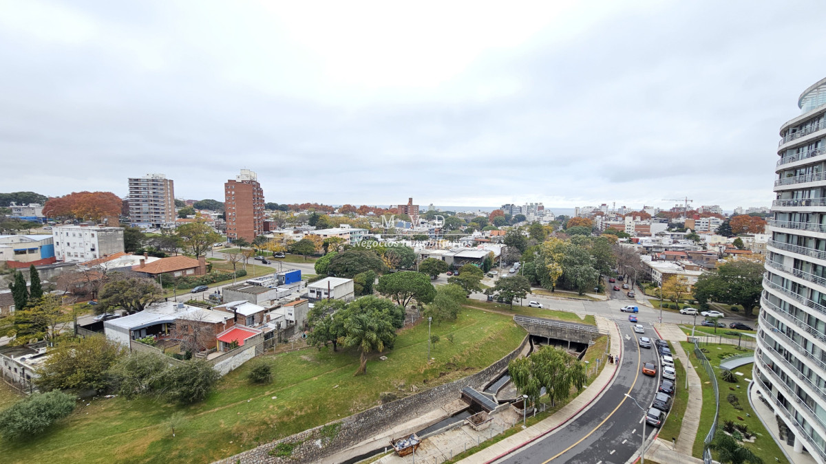 Apartamento ID.14 - Apartamento de 1 D con terraza y garaje, piso alto, vista muy despejada