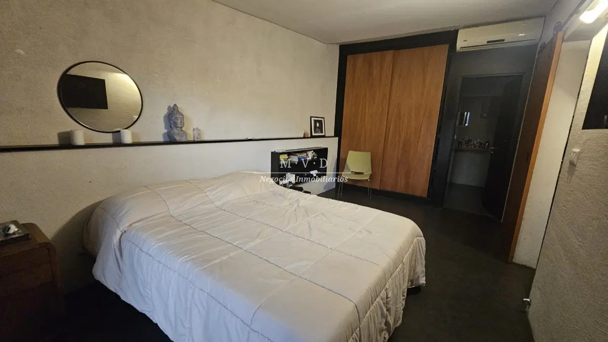 Casa ID.1 - Venta Casa En Malvín, 3 Dormitorios, Cochera, Minimalista, Nueva.