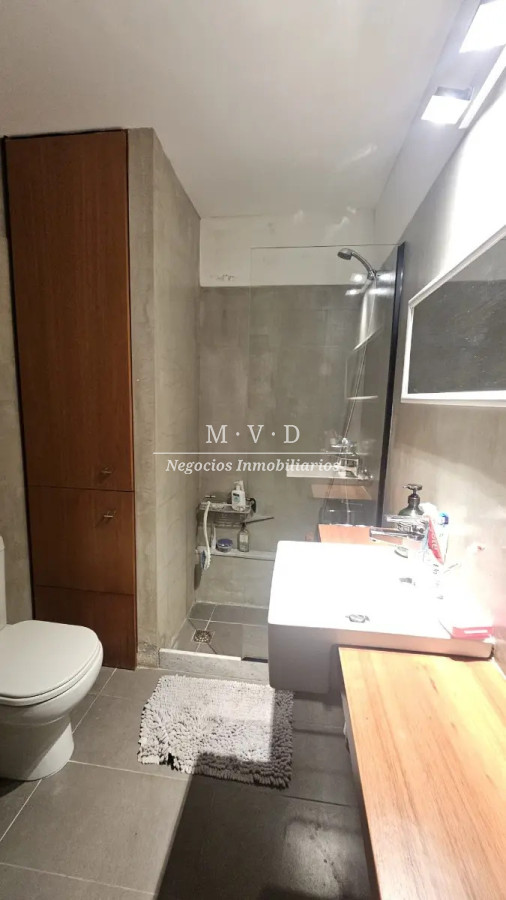 Casa ID.1 - Venta Casa En Malvín, 3 Dormitorios, Cochera, Minimalista, Nueva.