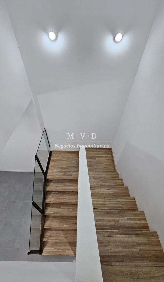 Casa ID.3 - Casa A Estrenar En Venta En Cordón, 3 Dormitorios, Escritorio, Garaje, Patio, Terraza Y Azotea