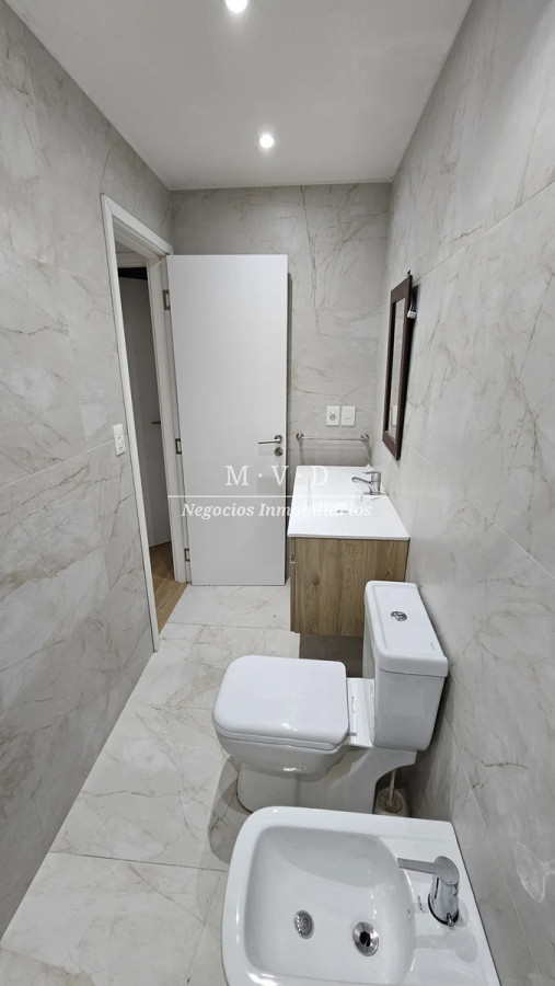 Casa ID.3 - Casa A Estrenar En Venta En Cordón, 3 Dormitorios, Escritorio, Garaje, Patio, Terraza Y Azotea
