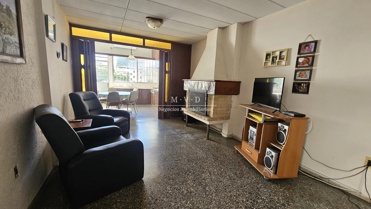 Casa ID.8 - Casa Con Jardín, Fondo Y Garaje Para 6 Autos