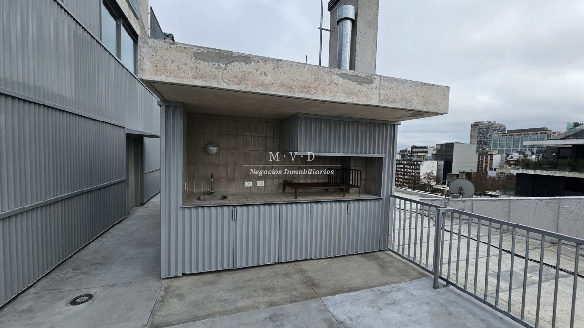 Apartamento ID.19 - Dúplex con terraza de 2 dormitorios en Barrio Sur