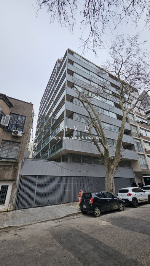 Apartamento ID.19 - Dúplex con terraza de 2 dormitorios en Barrio Sur