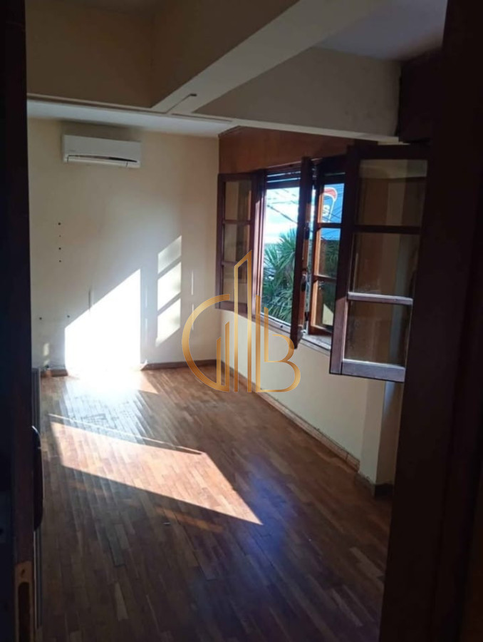Casa ID.54 - Casa de 3 Dormitorios con Terraza y Parrillero Techado sobre Santa Ana