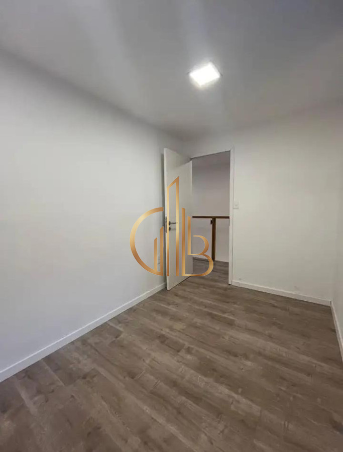Casa ID.2 - Excelente Dúplex de 2 Dormitorios con Azotea y Parrillero en Aguada - 10A