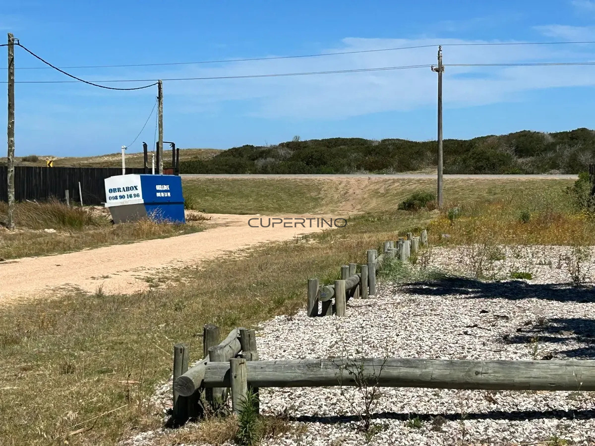 Terreno en Jose Ignacio, Santa Monica — foto 1