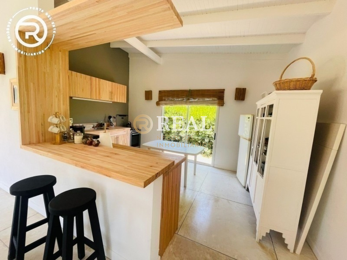 Casa ID.1035 - Casa en alquiler temporal y venta a pasos del mar