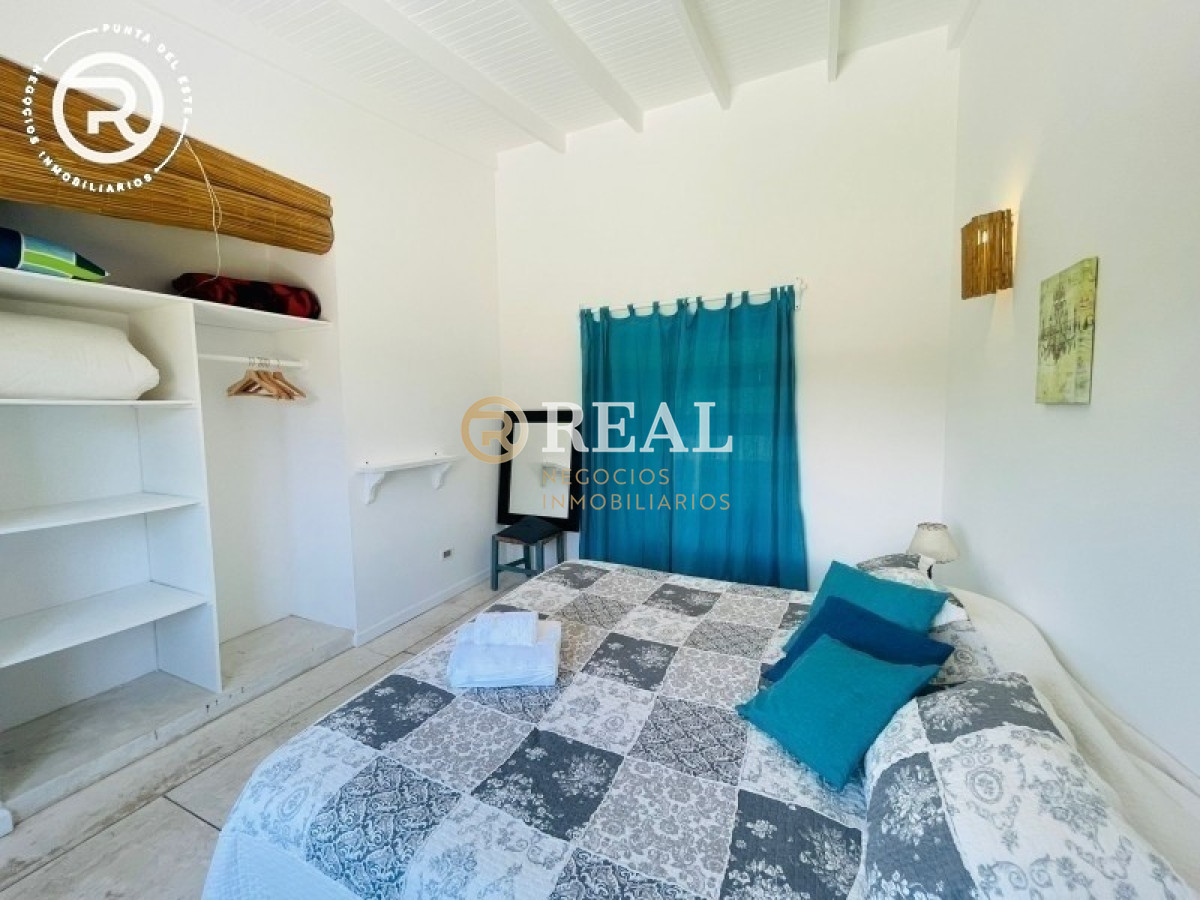Casa ID.1035 - Casa en alquiler temporal y venta a pasos del mar