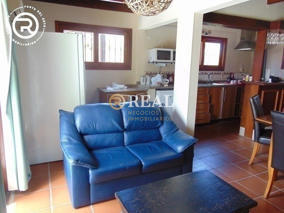 Casa ID.103 - Casa muy cercana al mar con piscina.