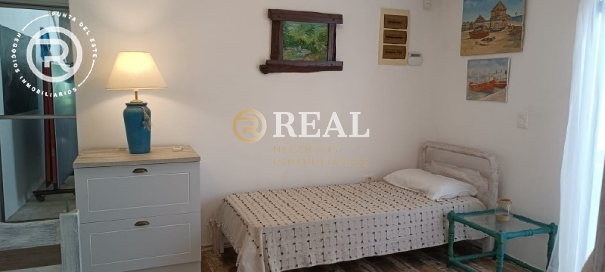 Casa ID.109 - Casa en alquiler en Balneario Buenos Aires.