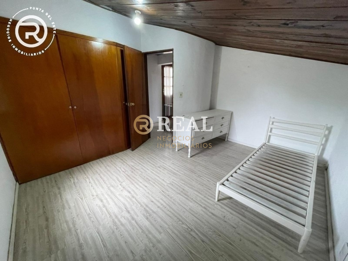 Casa ID.1125 - Casa con dependencia en Balneario Buenos Aires
