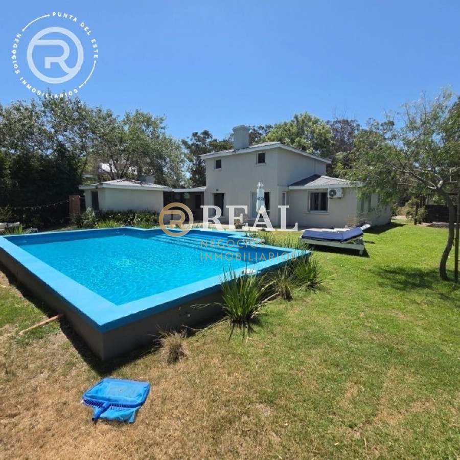 Casa ID.1130 - Casa en venta, La Barra.