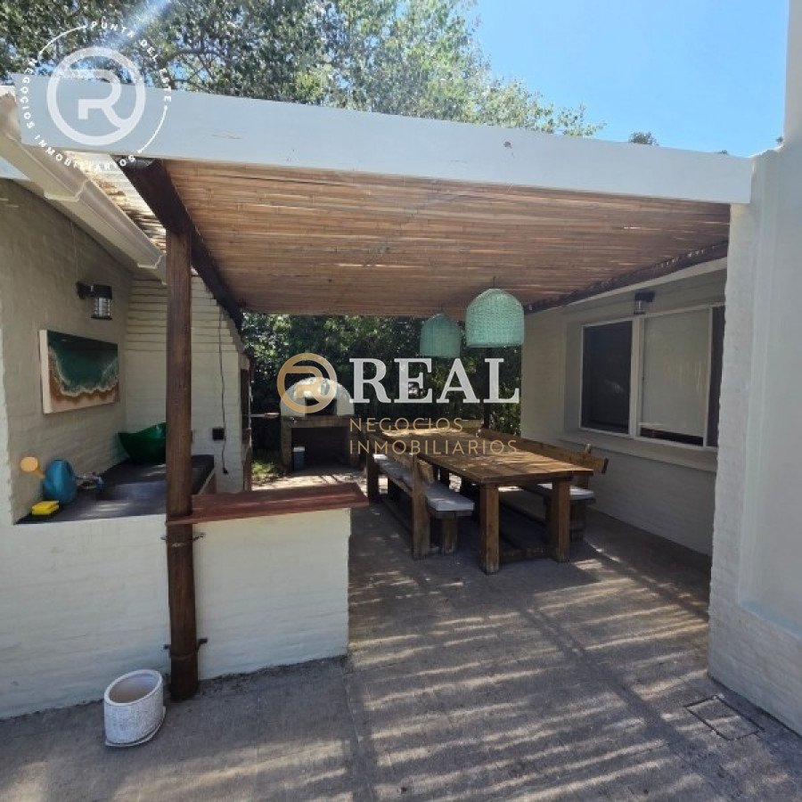 Casa ID.1130 - Casa en venta, La Barra.