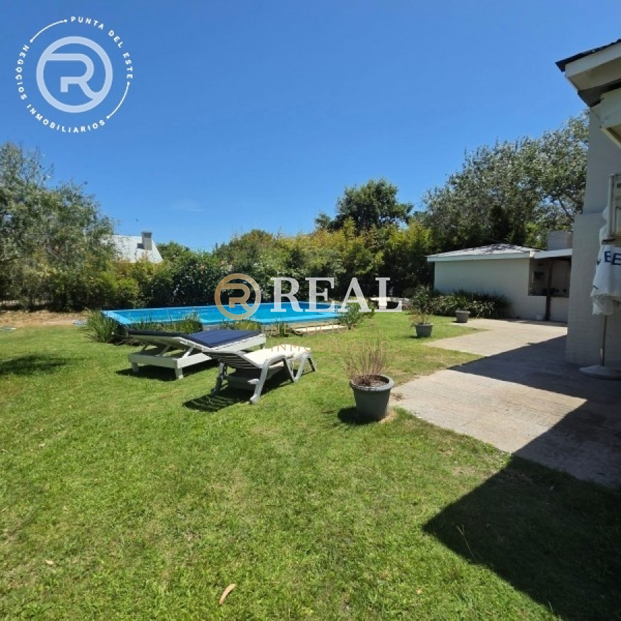 Casa ID.1130 - Casa en venta, La Barra.