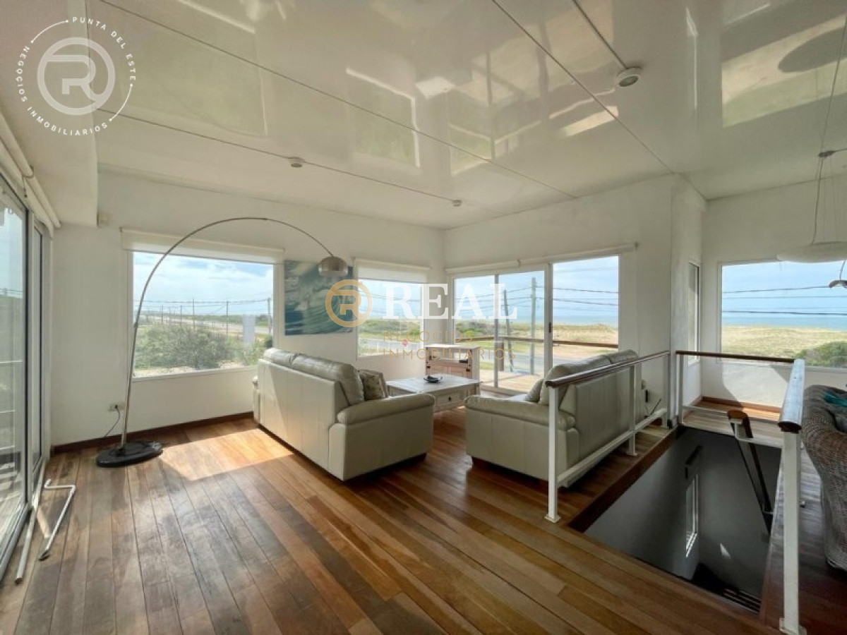 Casa ID.154 - Casa en alquiler en Balneario Buenos Aires.