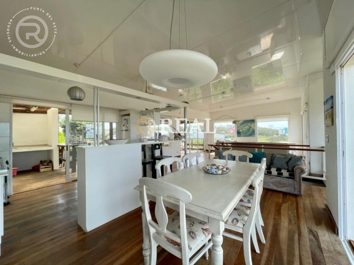 Casa ID.154 - Casa en alquiler en Balneario Buenos Aires.