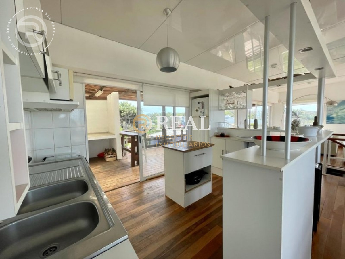 Casa ID.154 - Casa en alquiler en Balneario Buenos Aires.