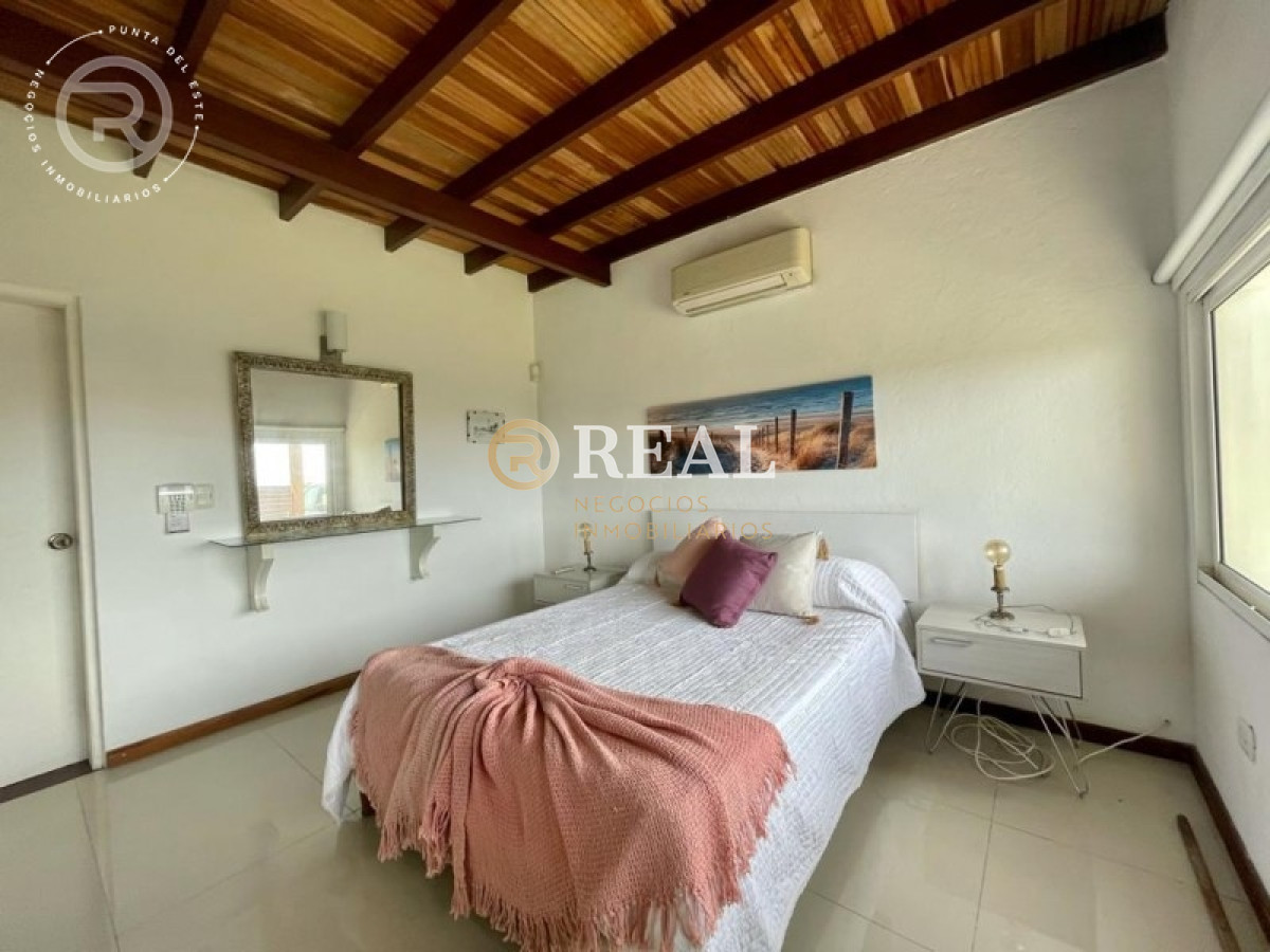 Casa ID.154 - Casa en alquiler en Balneario Buenos Aires.