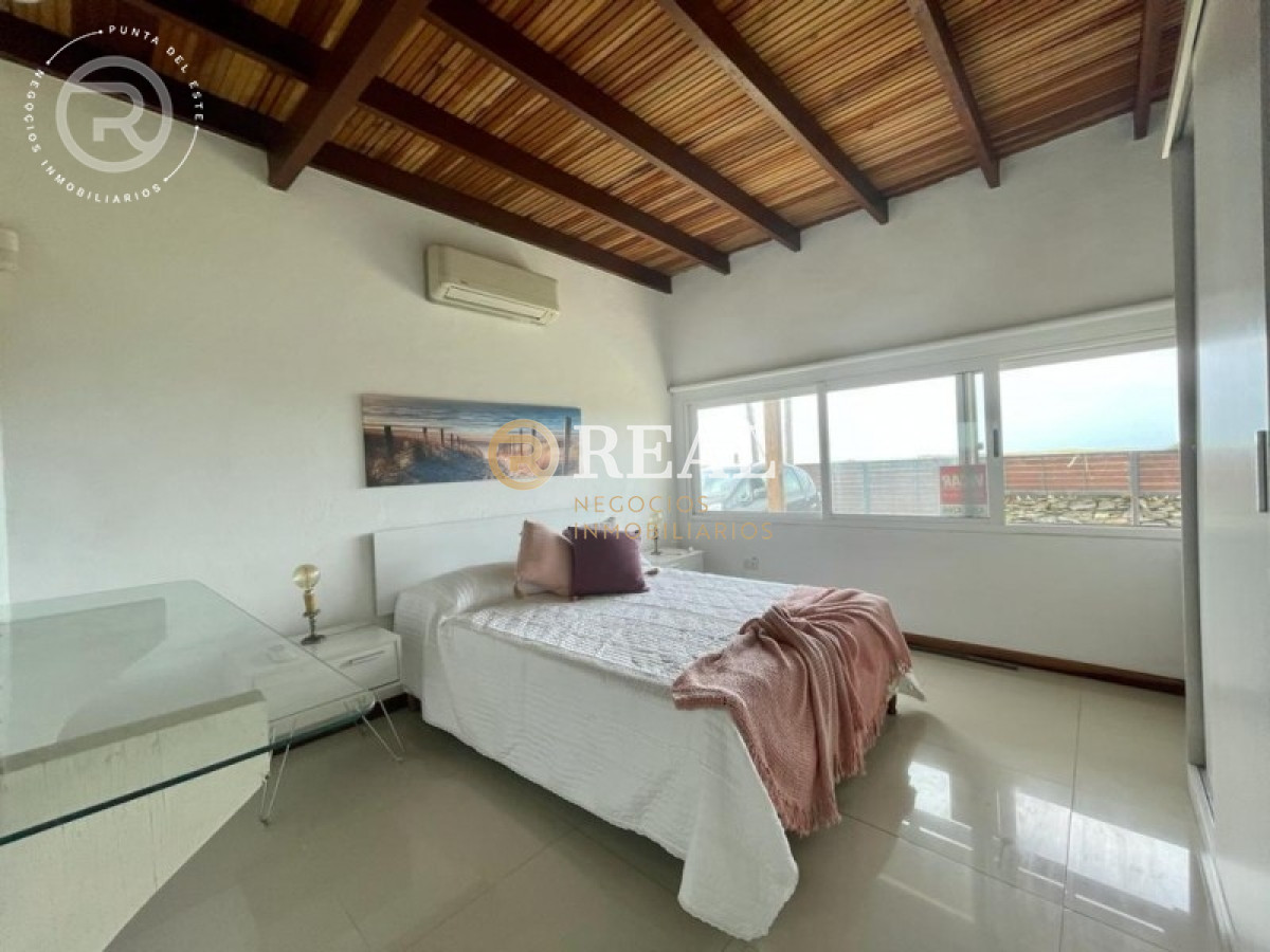 Casa ID.154 - Casa en alquiler en Balneario Buenos Aires.
