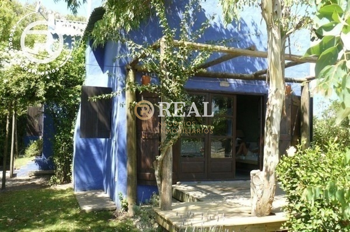Casa ID.190 - Muy linda casa a metros del mar.