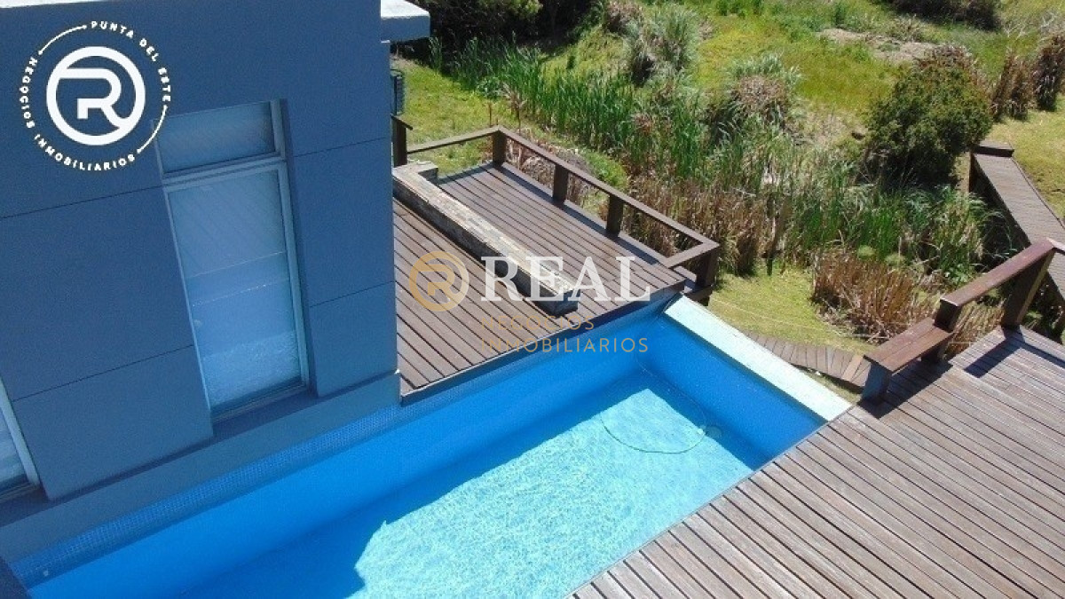 Casa ID.229 - Gran oportunidad en barrio cerrado San Vicente !!