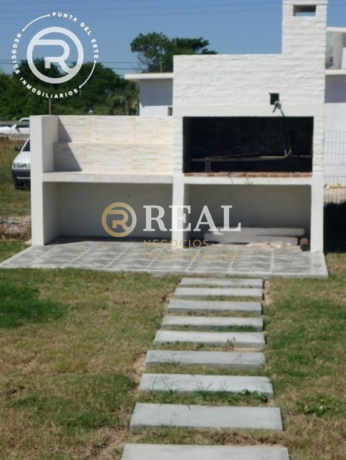 Casa ID.238 - Casa en alquiler en Balneario Buenos Aires.