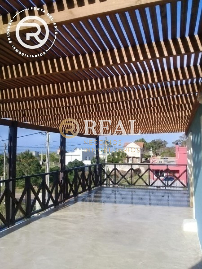 Casa ID.240 - Casa en venta y alquiler en Balneario Buenos Aires.