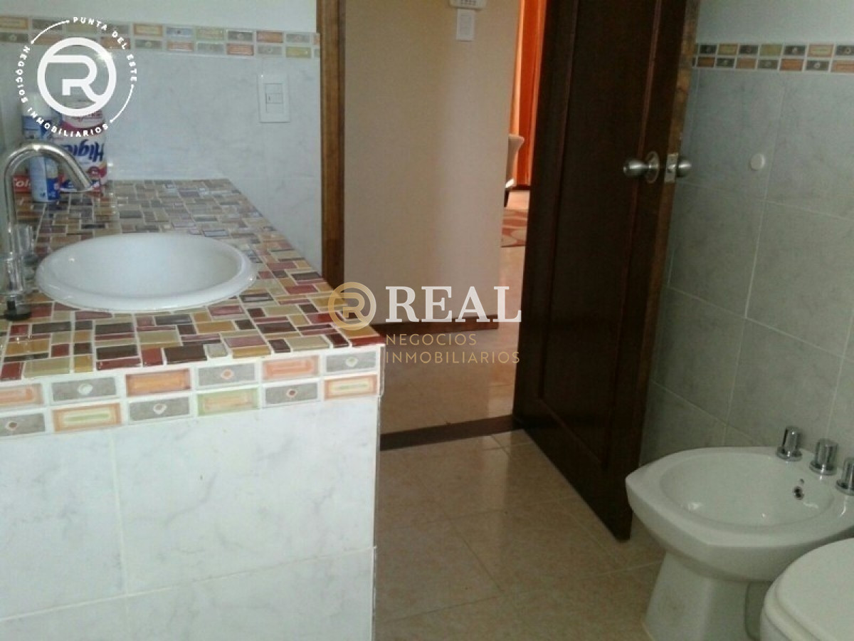 Casa ID.240 - Casa en venta y alquiler en Balneario Buenos Aires.