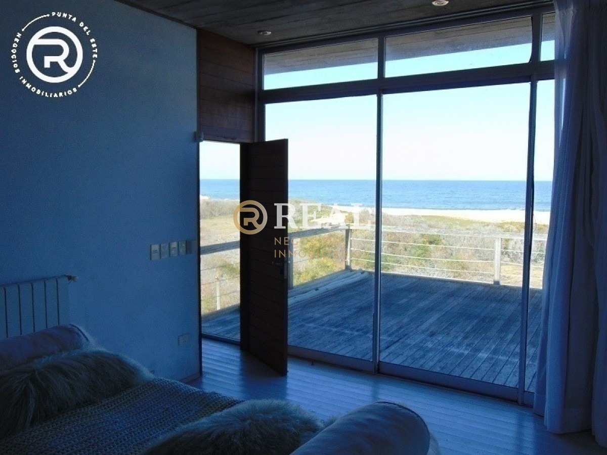 Casa ID.380 - Casa en venta y alquiler sobre el mar
