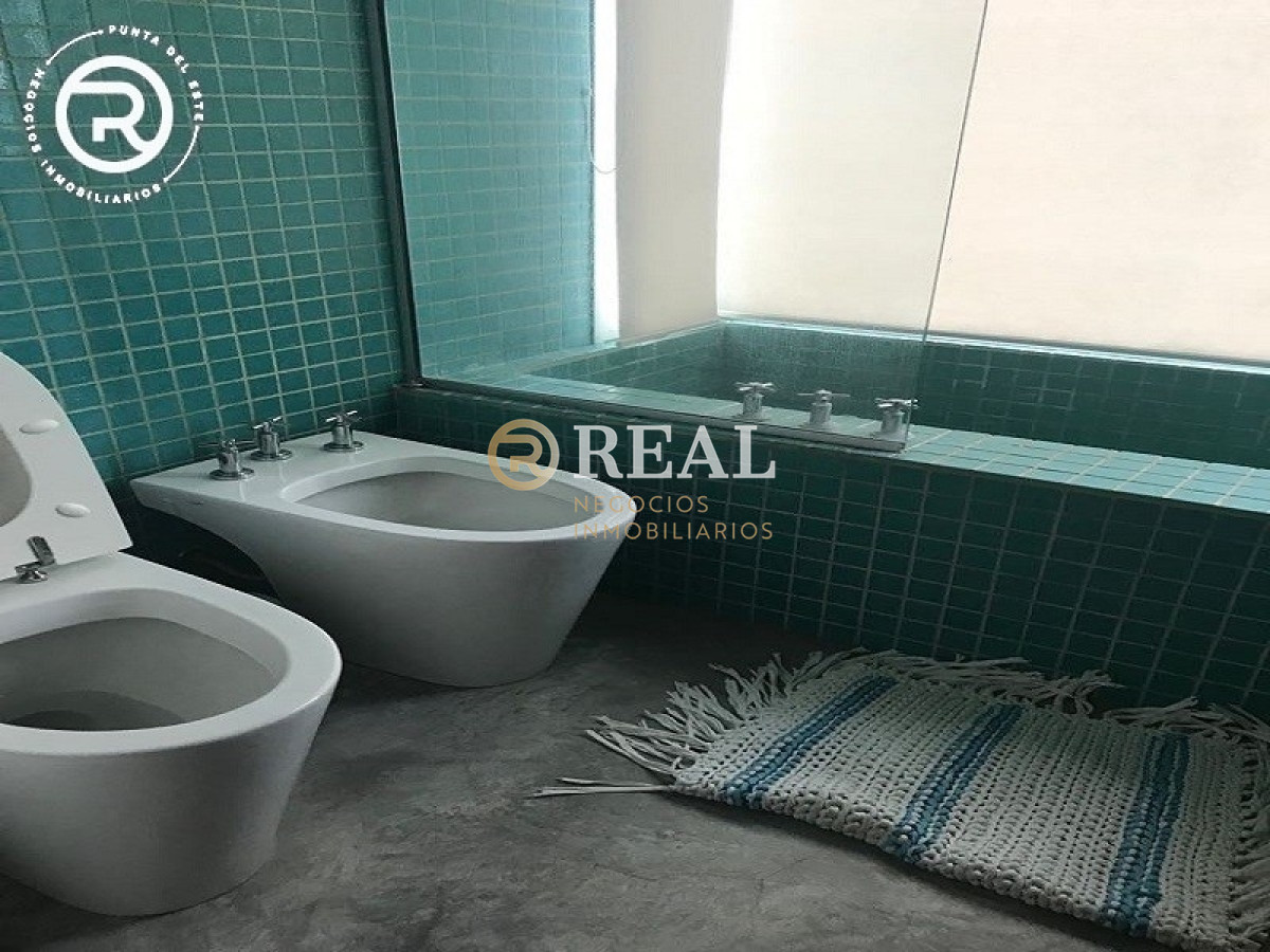 Casa ID.380 - Casa en venta y alquiler sobre el mar