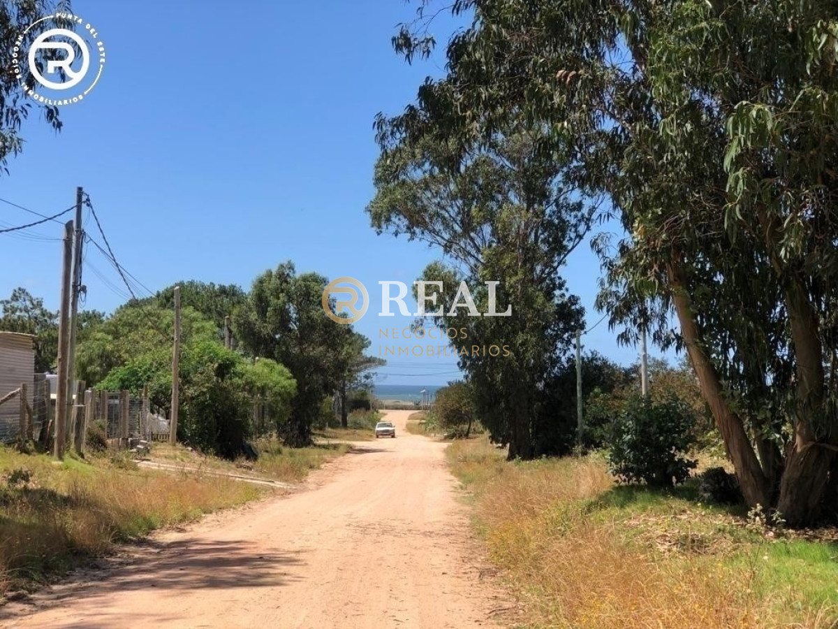 Casa ID.392 - Se alquila casa en Balneario Buenos Aires a 300 mts del mar