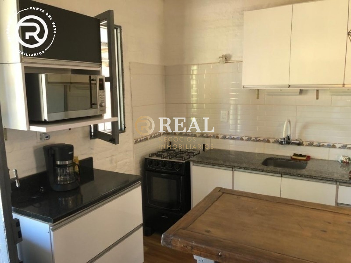 Casa ID.392 - Se alquila casa en Balneario Buenos Aires a 300 mts del mar