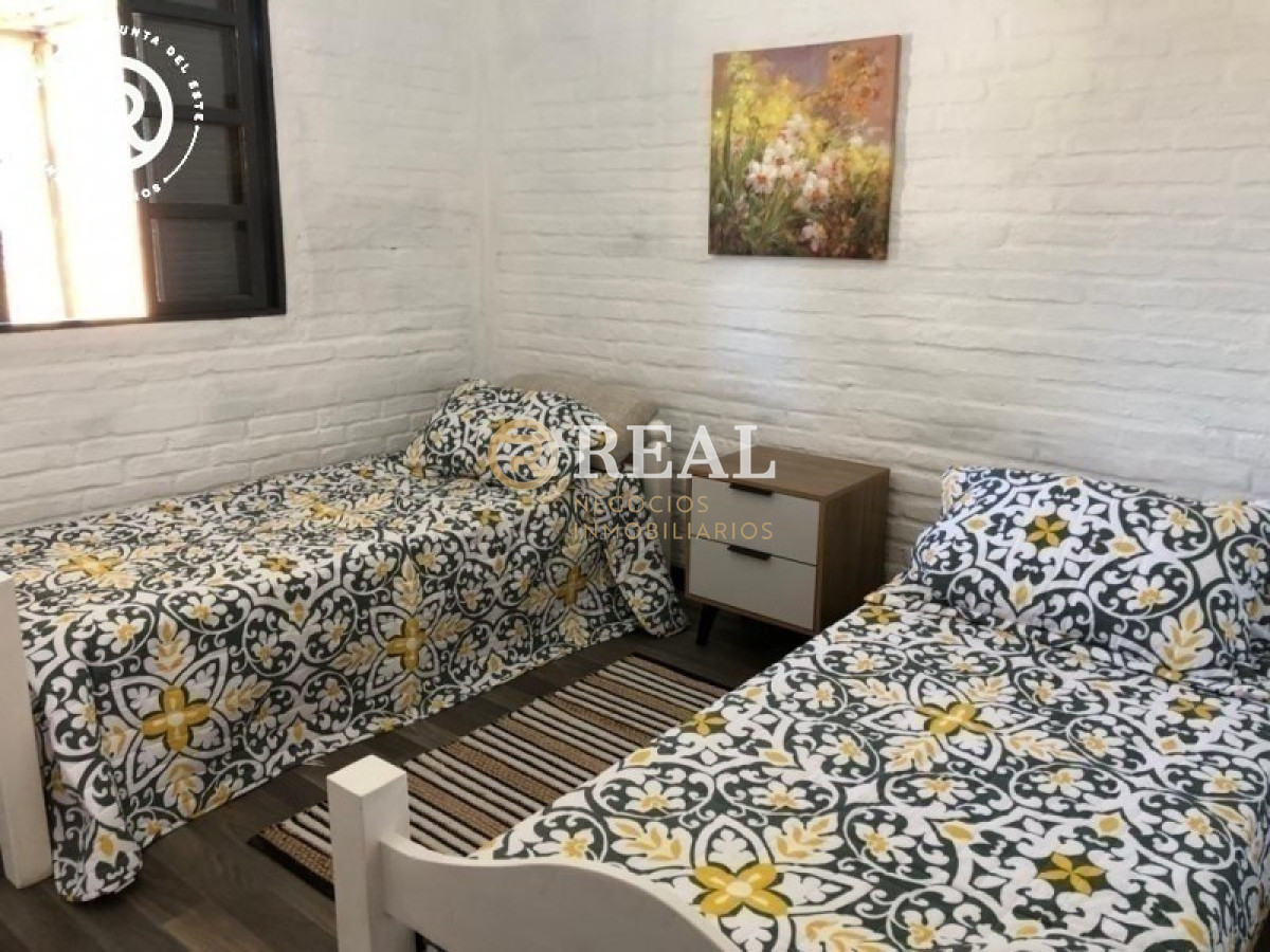 Casa ID.392 - Se alquila casa en Balneario Buenos Aires a 300 mts del mar