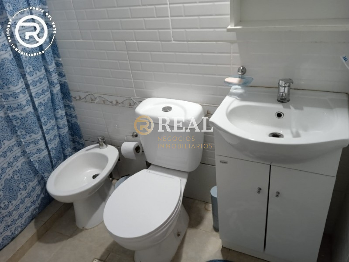 Casa ID.392 - Se alquila casa en Balneario Buenos Aires a 300 mts del mar
