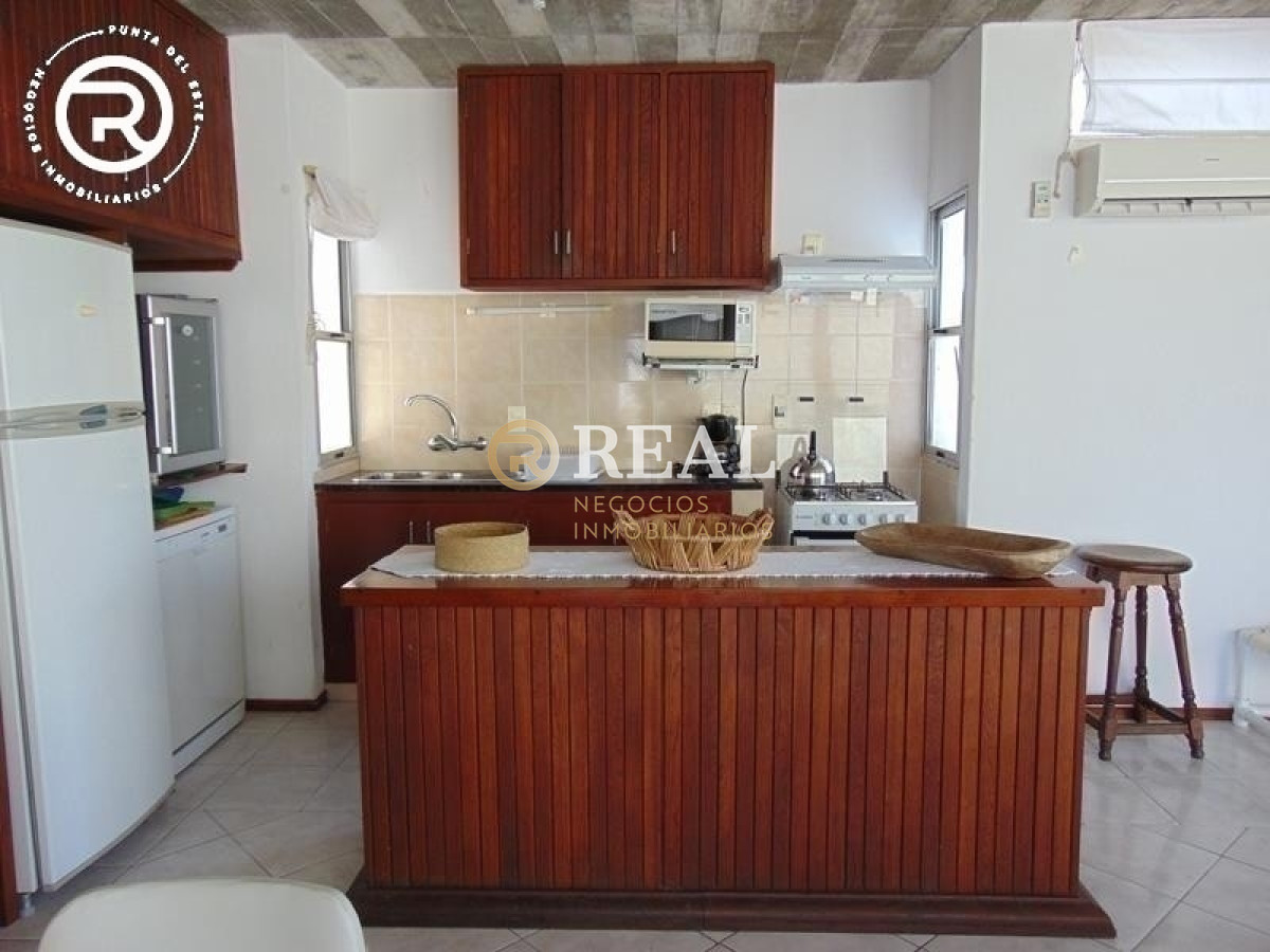 Casa ID.415 - Casa super equipada a dos cuadras de la playa en Manantiales