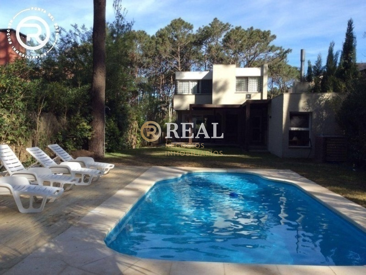 Casa ID.438 - Casa en alquiler en La Barra