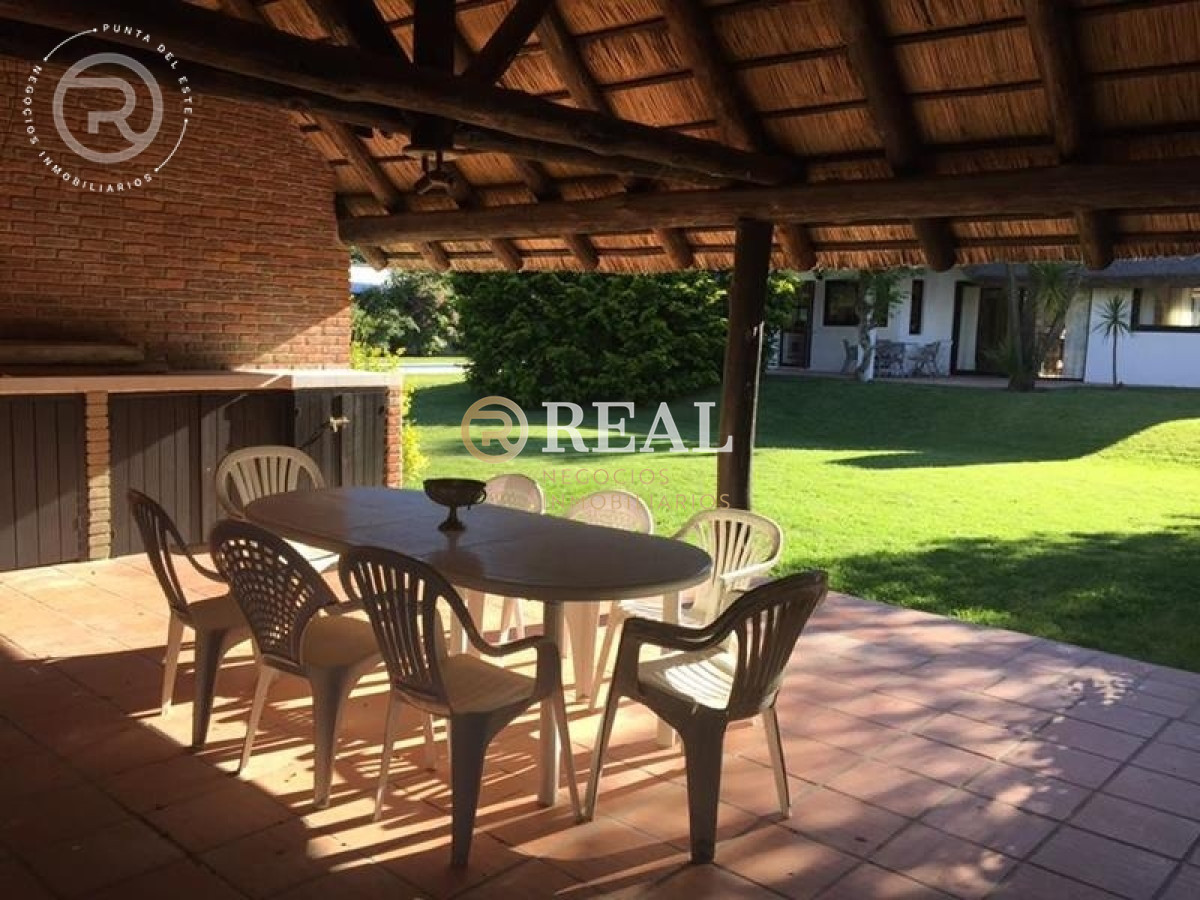 Casa ID.460 - Casa en alquiler en Rincon Del Indio