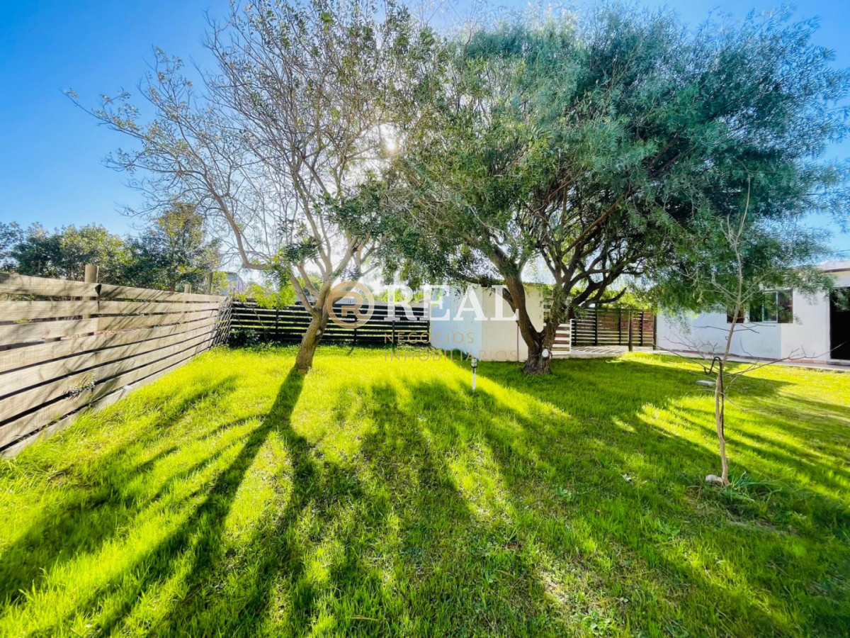 Casa ID.1055 - Casa en venta Balneario Buenos Aires