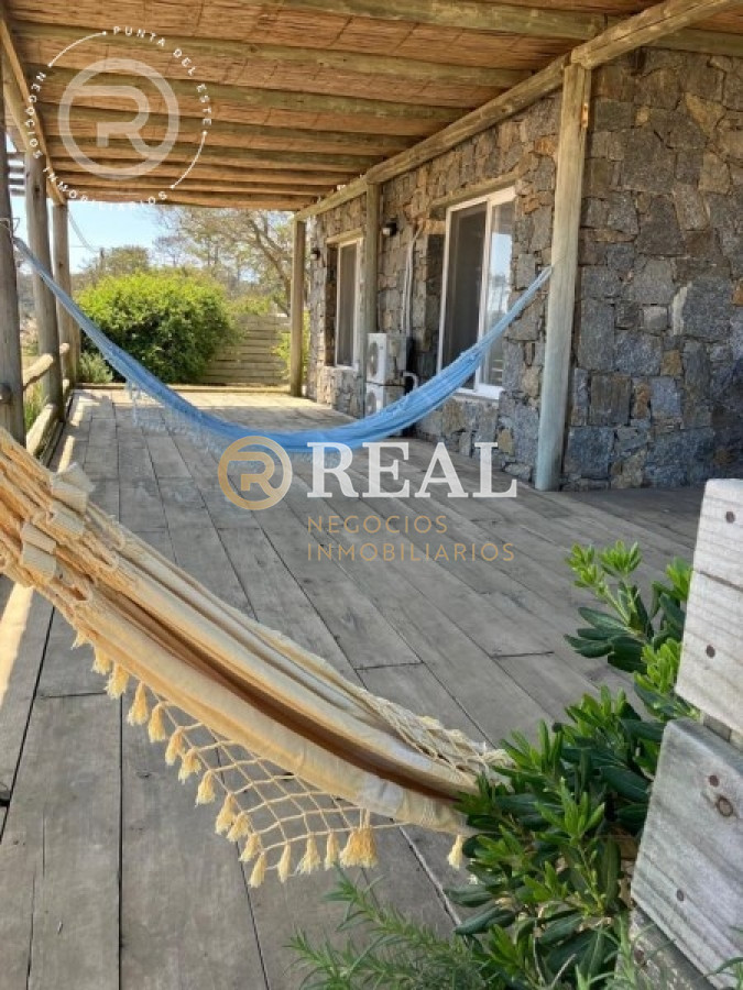 Casa ID.490 - Casa en alquiler en la Juanita ubicada a 100 mts de la playa