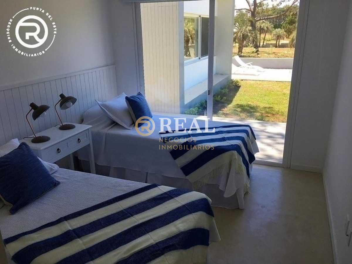Casa ID.496 - Importante residencia en Barrio cerrado Pinar del Faro