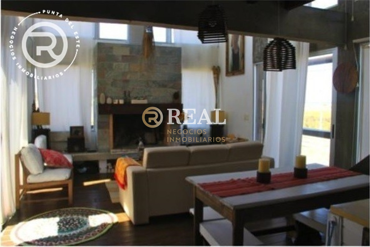Casa ID.4 - Casa en alquiler y venta con gran potencial