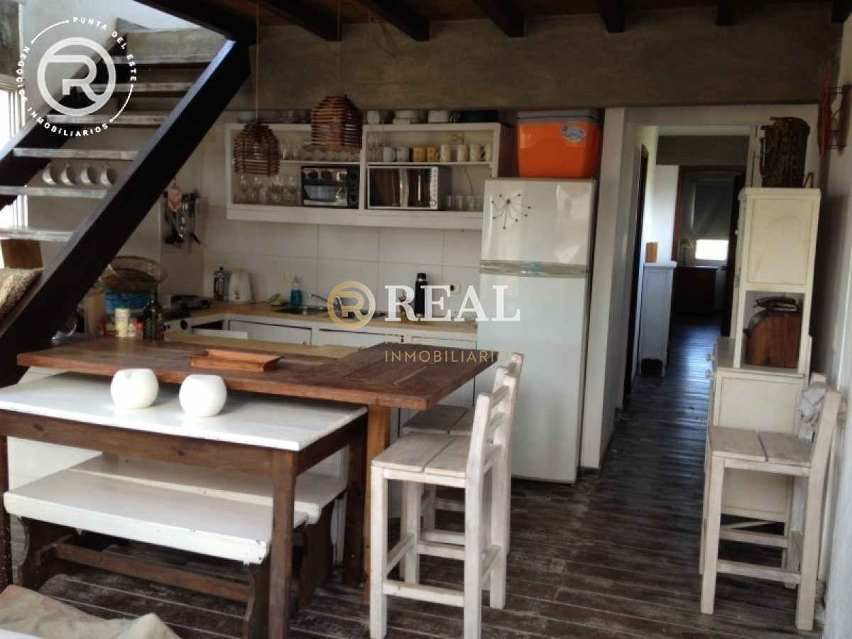 Casa ID.4 - Casa en alquiler y venta con gran potencial