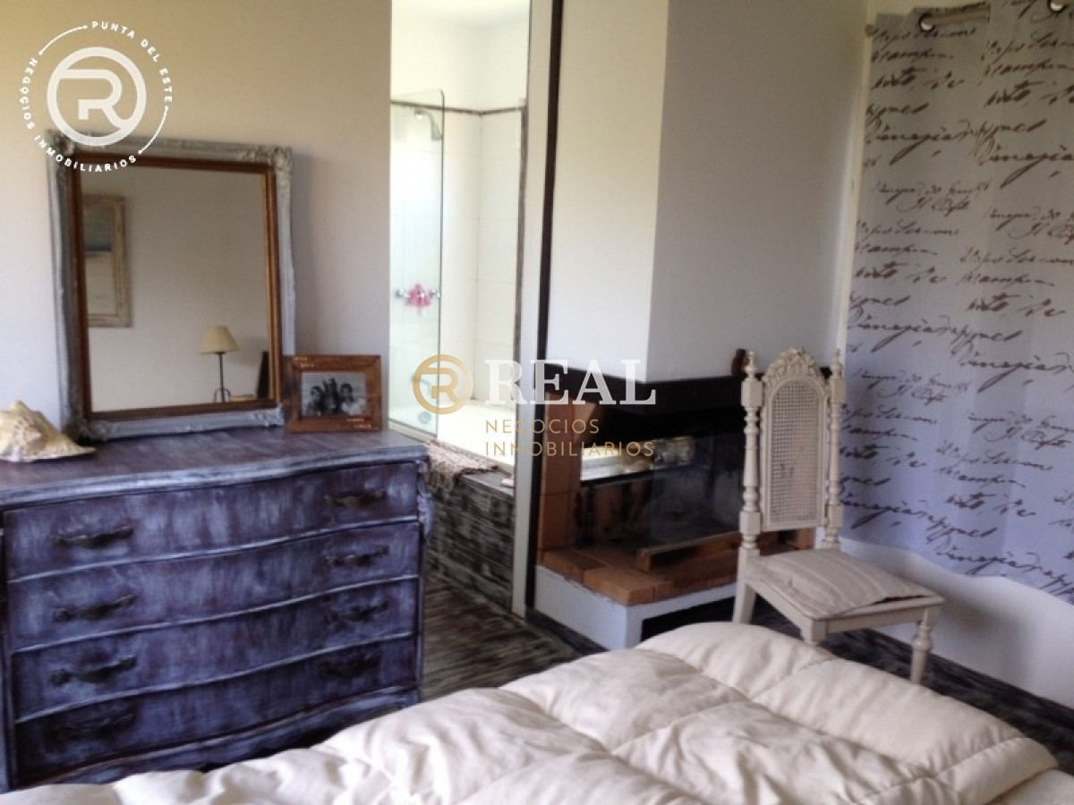 Casa ID.4 - Casa en alquiler y venta con gran potencial